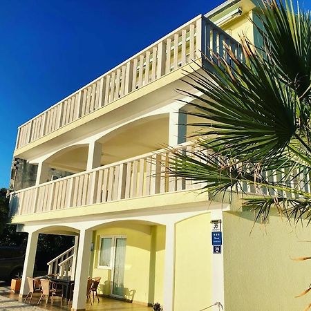 טרוגיר Villa Jana Apartments מראה חיצוני תמונה